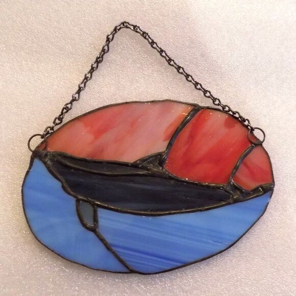 Stained Glass Suncatcher with Hanging Chain Whale Orca Sun Catcher Coastal Decor - Picture 3 of 3